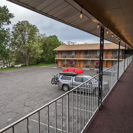 Henry'S Fork Inn Saint Anthony Exterior foto