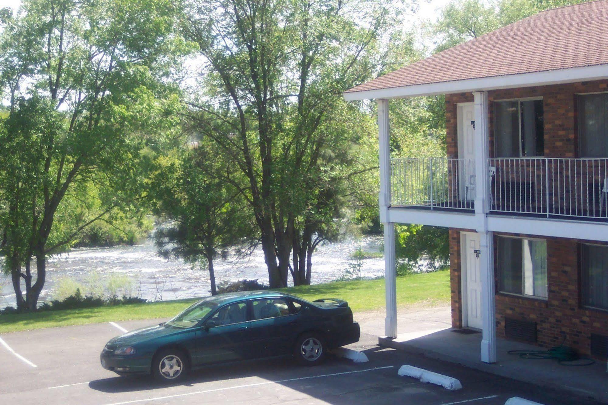 Henry'S Fork Inn Saint Anthony Exterior foto